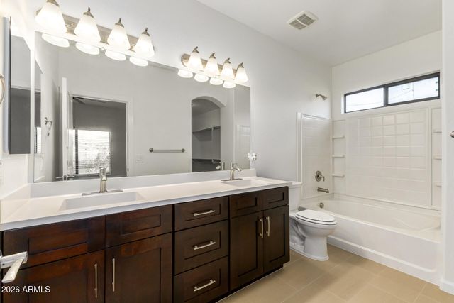 49112 N 3RD Avenue, New River, AZ 85087