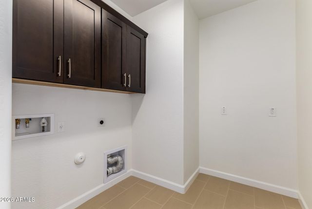 49112 N 3RD Avenue, New River, AZ 85087