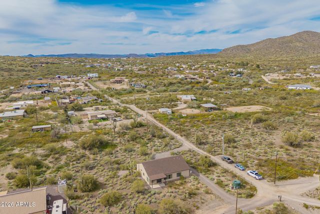 49112 N 3RD Avenue, New River, AZ 85087
