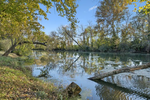 711 Warrior Dr, Murfreesboro, TN 37128