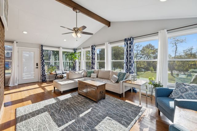 711 Warrior Dr, Murfreesboro, TN 37128