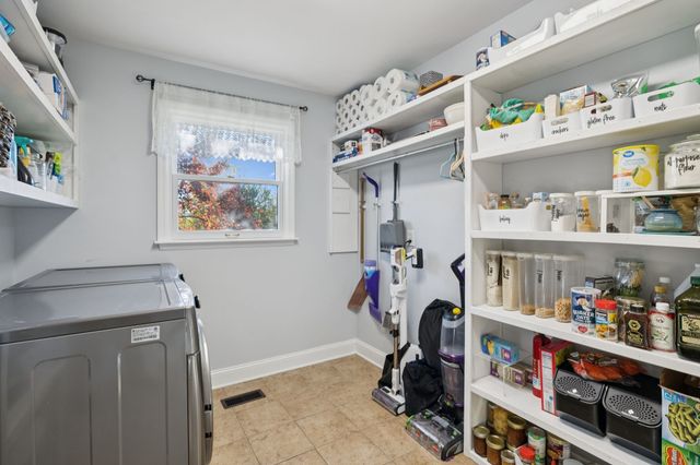 711 Warrior Dr, Murfreesboro, TN 37128