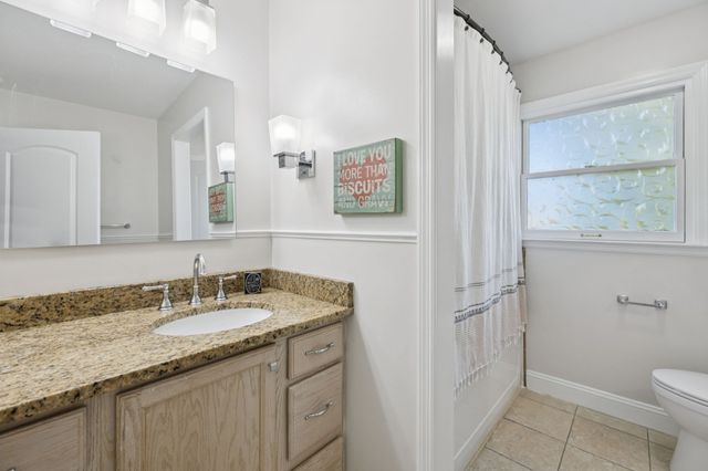 711 Warrior Dr, Murfreesboro, TN 37128