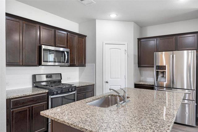 365 Empress Tree DR, Leander, TX 78641