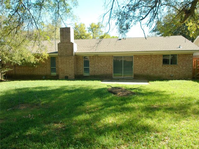 1713 Princeton Drive, Arlington, TX 76015