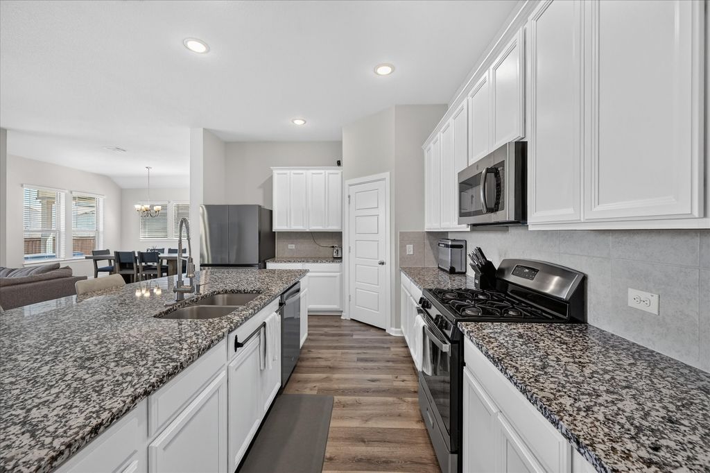 5408 High Pointe Drive, Haltom City, TX 76137 — photo 4