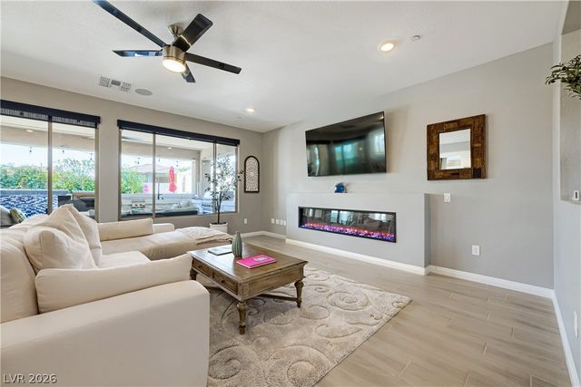 12439 Iron Bluff Avenue, Las Vegas, NV 89138