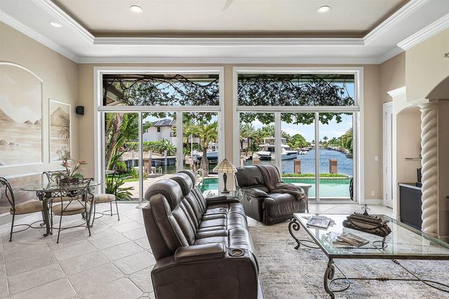 2761 NE 48TH Court, Lighthouse Point, FL 33064