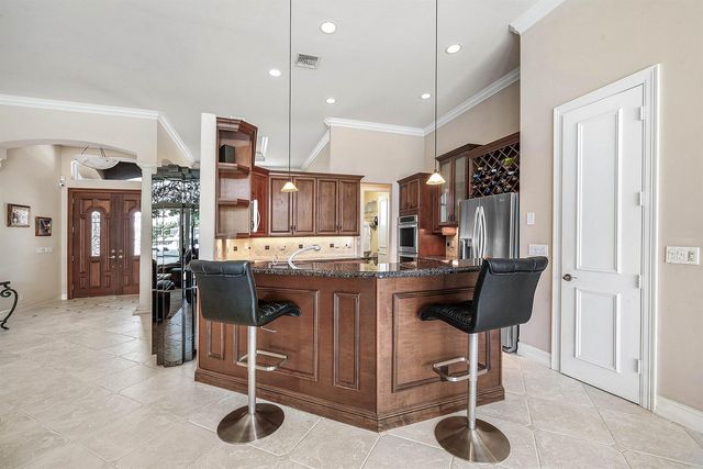 2761 NE 48TH Court, Lighthouse Point, FL 33064