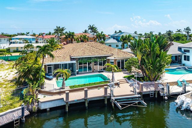 2761 NE 48TH Court, Lighthouse Point, FL 33064