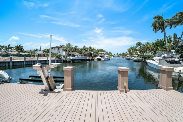 2761 NE 48TH Court, Lighthouse Point, FL 33064