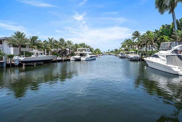 2761 NE 48TH Court, Lighthouse Point, FL 33064