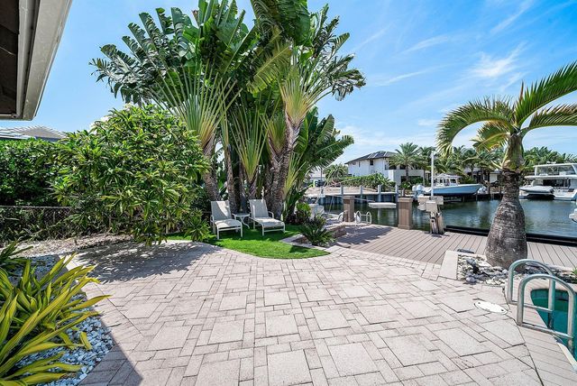 2761 NE 48TH Court, Lighthouse Point, FL 33064