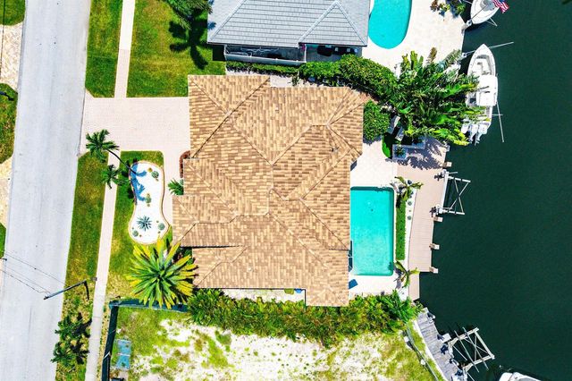 2761 NE 48TH Court, Lighthouse Point, FL 33064
