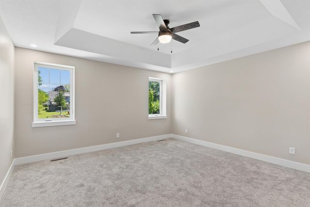 1219 W 7th Street, Waterloo, IA 50702