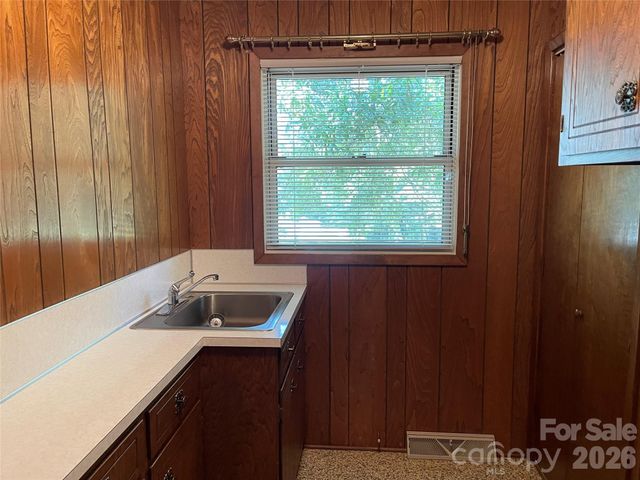 920 Page Street, Mount Pleasant, NC 28124