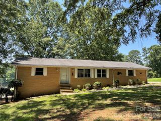 920 Page Street, Mount Pleasant, NC 28124