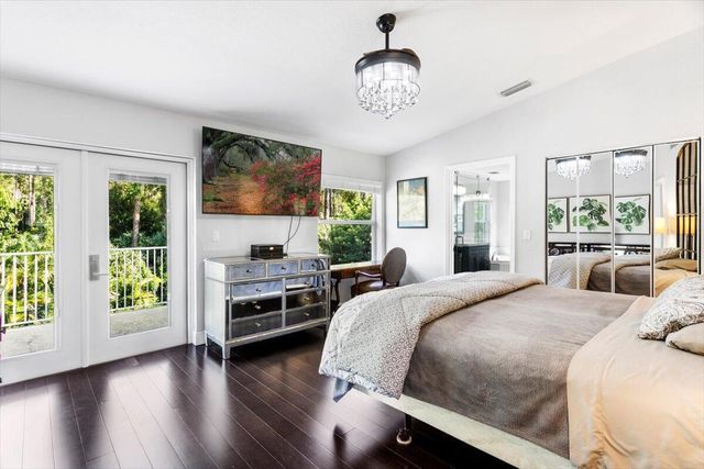 221 Park Road N, Royal Palm Beach, FL 33411
