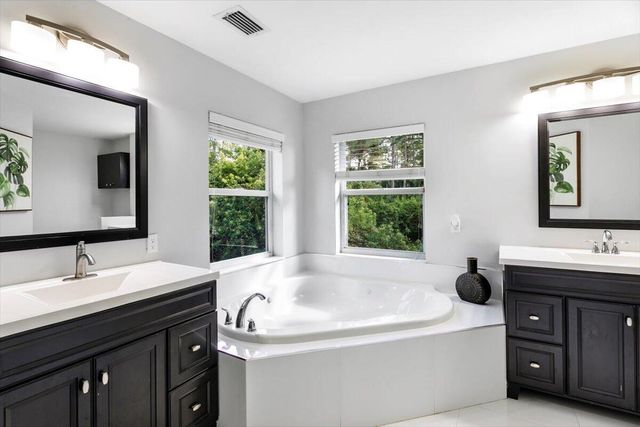 221 Park Road N, Royal Palm Beach, FL 33411