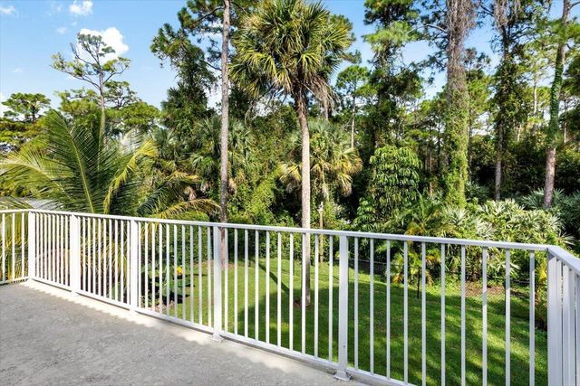 221 Park Road N, Royal Palm Beach, FL 33411