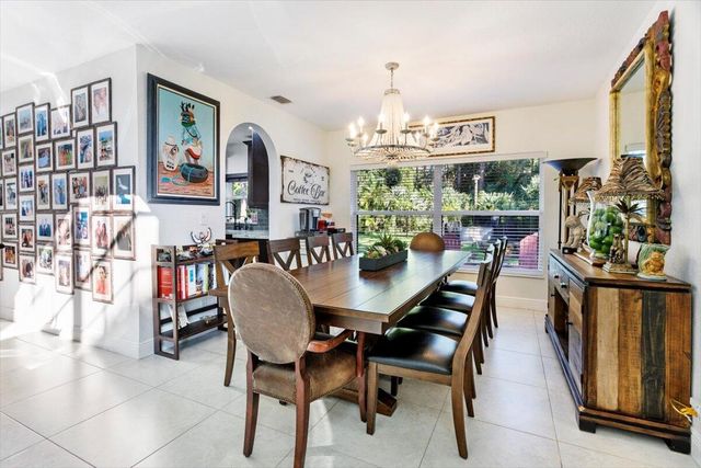 221 Park Road N, Royal Palm Beach, FL 33411