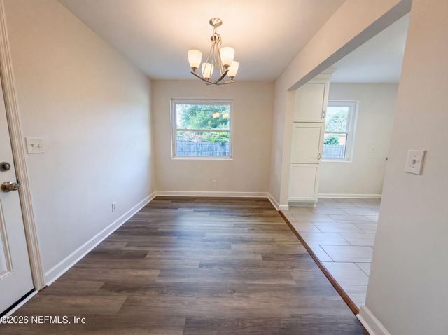 6543 AIRES Road, Jacksonville, FL 32244