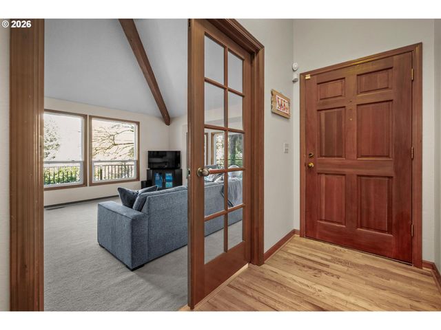 12329 Sw 34TH Ave, Portland, OR 97219