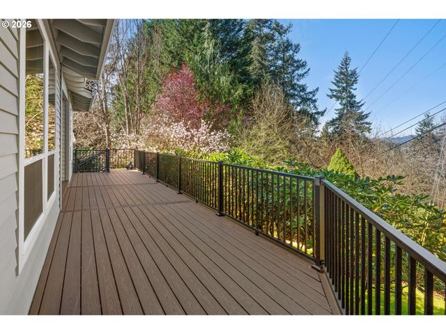 12329 Sw 34TH Ave, Portland, OR 97219