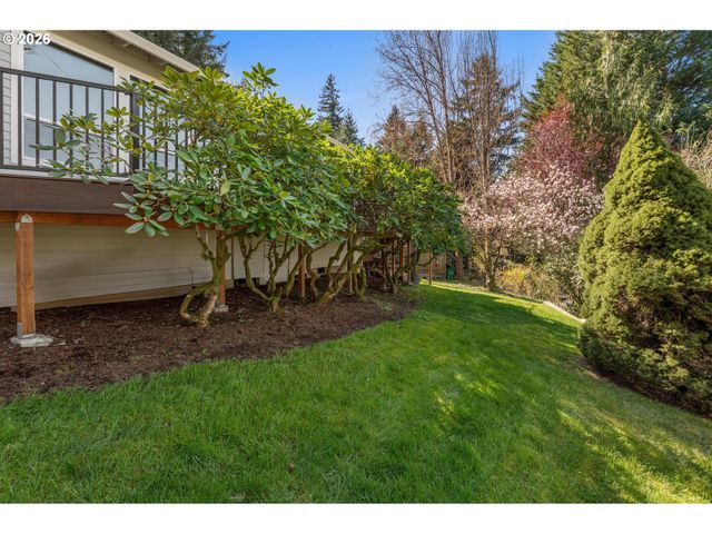 12329 Sw 34TH Ave, Portland, OR 97219