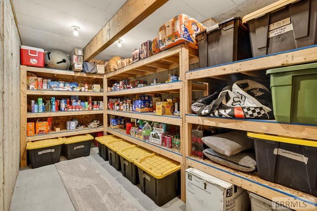 634 Glacier Ave, Shelley, ID 83274