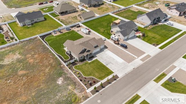634 Glacier Ave, Shelley, ID 83274