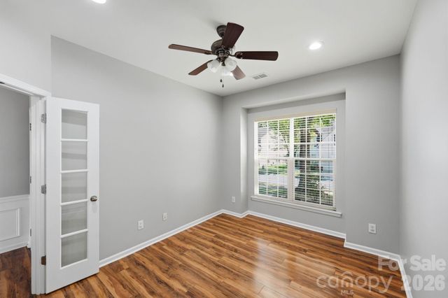 11239 Cypress View Drive, Charlotte, NC 28262