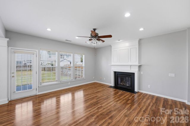 11239 Cypress View Drive, Charlotte, NC 28262