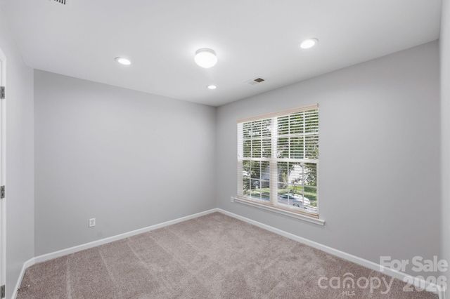 11239 Cypress View Drive, Charlotte, NC 28262