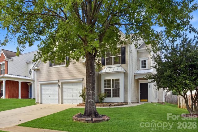 11239 Cypress View Drive, Charlotte, NC 28262