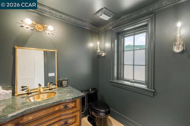 10 Serenity Ln, Alamo, CA 94507