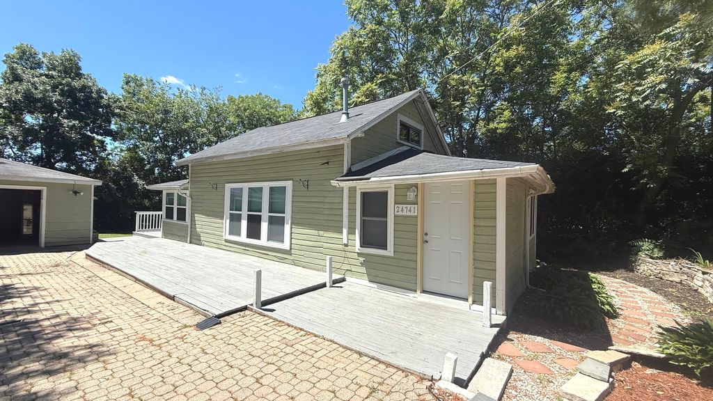 24741 W Passavant Avenue, Round Lake, IL 60073