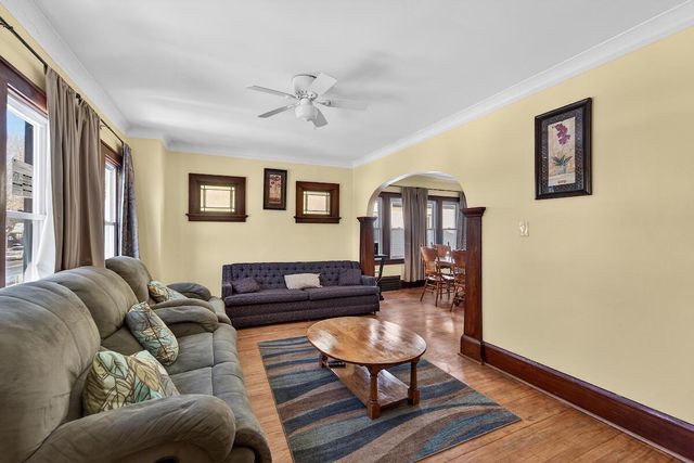 3700 N 14th STREET, Milwaukee, WI 53206