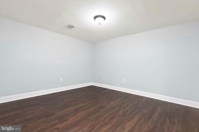 2205 BLUE VALLEY DR, Silver Spring, MD 20904