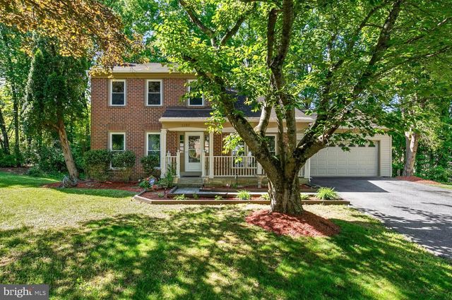 2205 BLUE VALLEY DR, Silver Spring, MD 20904