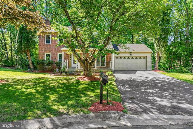 2205 BLUE VALLEY DR, Silver Spring, MD 20904
