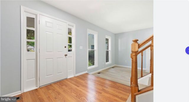 2205 BLUE VALLEY DR, Silver Spring, MD 20904