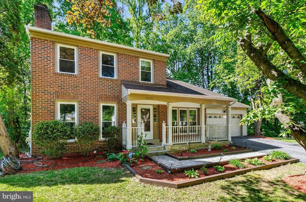 2205 BLUE VALLEY DR, Silver Spring, MD 20904