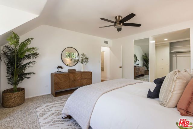 17336 Marilla Street, Northridge (los Angeles), CA 91325