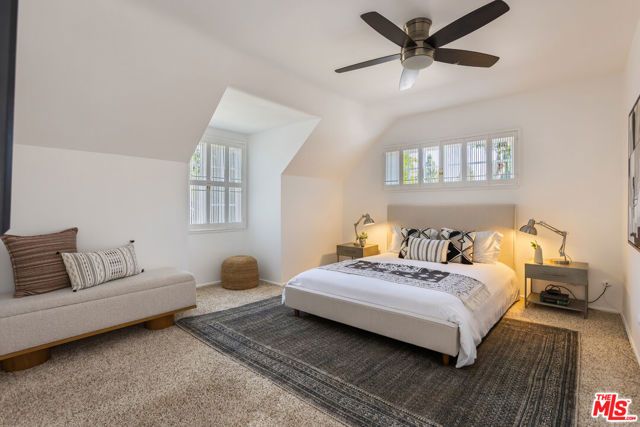 17336 Marilla Street, Northridge (los Angeles), CA 91325