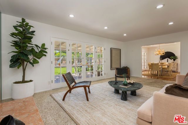 17336 Marilla Street, Northridge (los Angeles), CA 91325