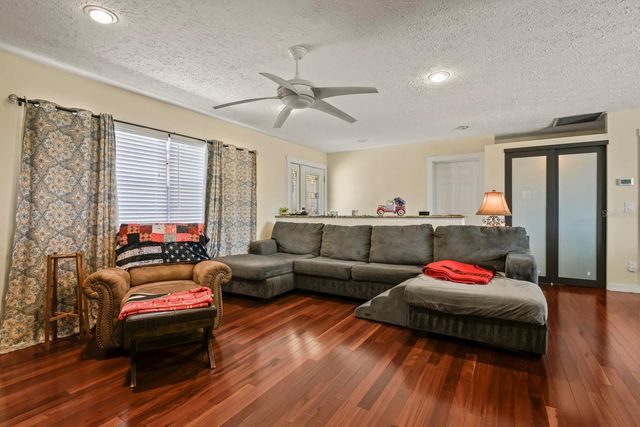 744 FLAMINGO DRIVE, Apollo Beach, FL 33572