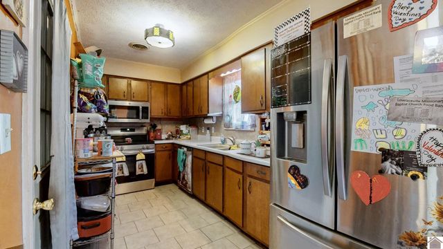 171 Fisher Blvd, Paducah, KY 42003