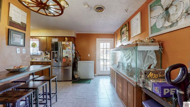 171 Fisher Blvd, Paducah, KY 42003