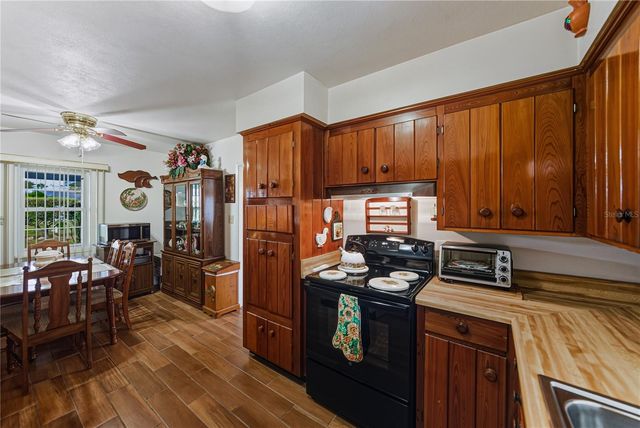 4842 FLEETWOOD STREET, Lake Wales, FL 33859